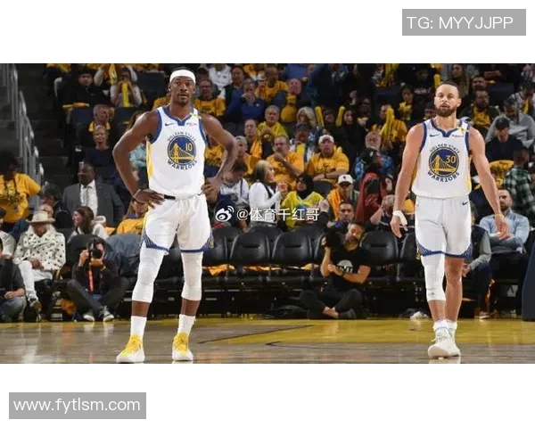 圣安东尼奥马刺与金州勇士的激烈对决展现篮球魅力与团队精神