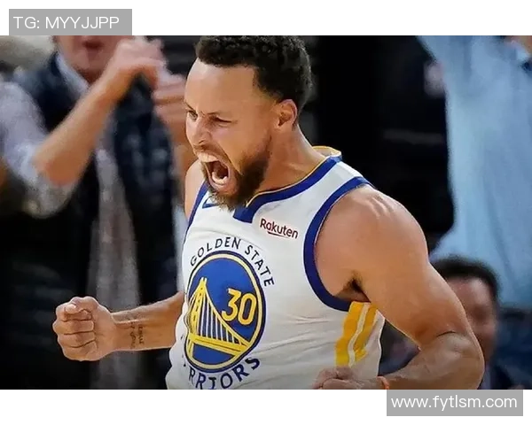 又开端硬吹队友库里?格林称库里会赢得2025-26赛季的MVP 又开端硬吹队友库里?格林称库里会赢得2025-26赛季的MVP